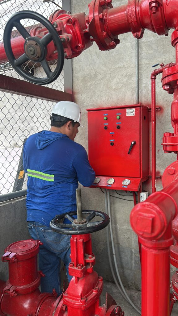 ¿Cuándo es obligatorio instalar un sistema contra incendios en Ecuador? SISTEMA CONTRA INCENDIOS
